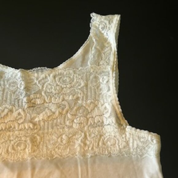 NWOT Cuddl Duds Super Soft Softech Square Neck White Camisole With Lace Trim - Picture 6 of 12